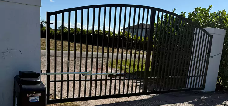Driveway Fence Repair Cedar Hill